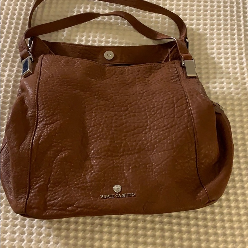 Vince camuto